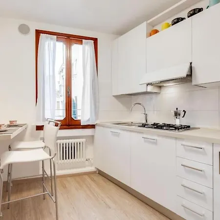 Piazza San Marco Cozy X4 Apartamento
